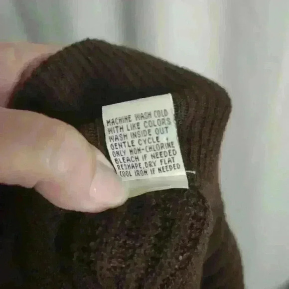 Women’s Studio Y Brown Full Front Zip Cable Knit Sweater Large - Picture 2 of 7